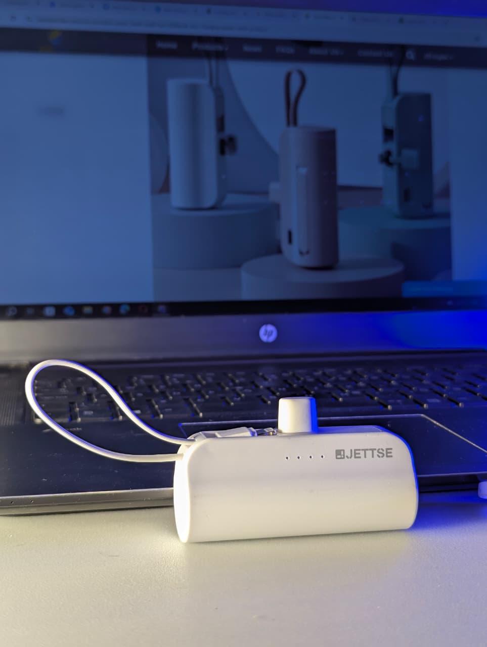 Power Bank 5000mAh Pull to charge